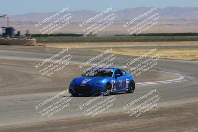 media/Jun-02-2024-CalClub SCCA (Sun) [[05fc656a50]]/Group 5/Race/